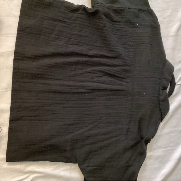 SALTY LEMON 2-PC SHORT SET (NEW WITH TAG) - Picture 8 of 14